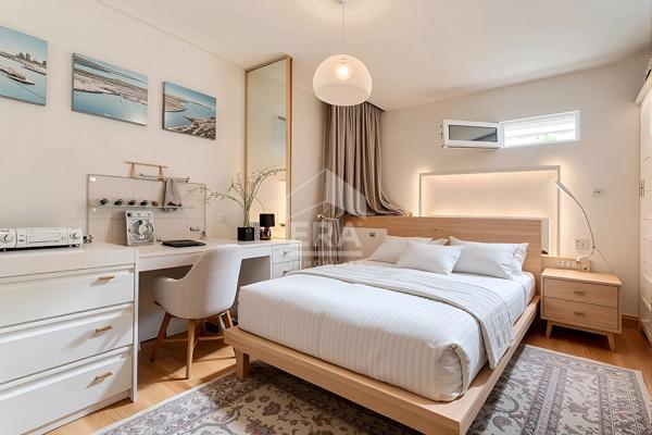 Maison familiale 4 pièces 111 m² avec jardin et garage à Saint-Denis