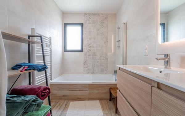 Maison à vendre    4 pièces • 95 m2 Mimizan