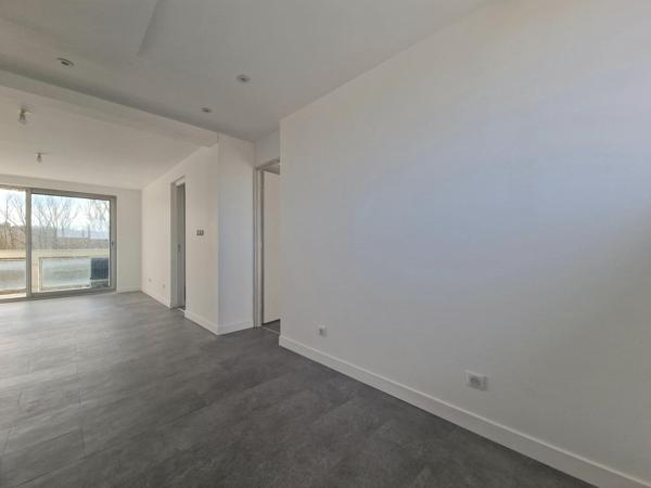 T3 lumineux avec 2 balcons, cave et parking – Muret centre