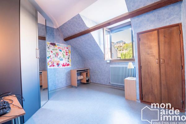 Maison 7 pièces - 203m² - Terrain 386m²