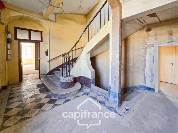 Dpt nièvre (58),LORMES, Hotel particulier à vendre 25 pièces, 780m² avec terrain clos, 3h de Paris et Lyon, idéal gîte, chambre d'hôtes, séminaires