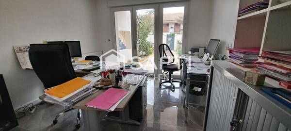 LUNEL-VIEL Centre : Villa T5 190m2 + T3 68 m2