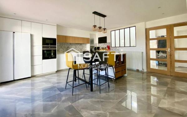 LUNEL-VIEL Centre : Villa T5 190m2 + T3 68 m2