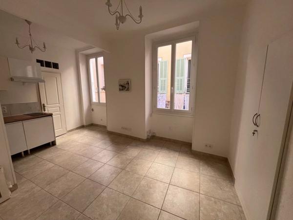 Vente Appartement 2 pièces 29 m2 à Villefranche-sur-Mer