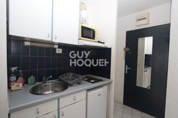 À louer -  Studio cabine avec terrasse de 30 m² et vue mer