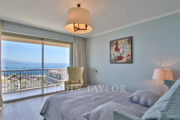 Cap d'Antibes | Penthouse face à la mer