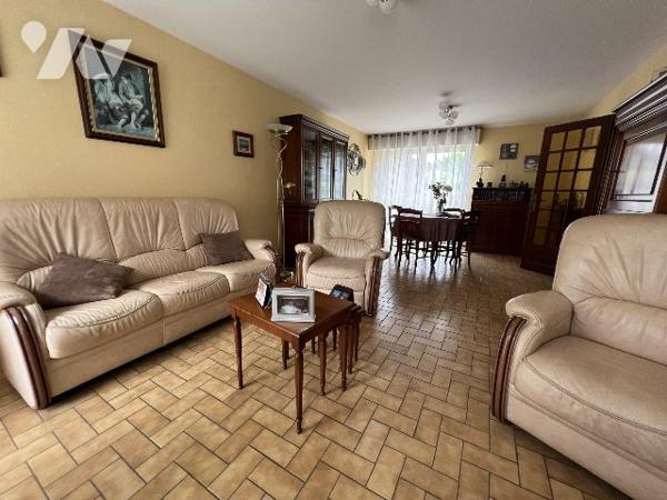 MAISON D'HABITATION A VENDRE