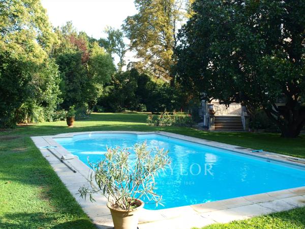 Annonce Vente Maison Montélimar (26200), 13 Pièces