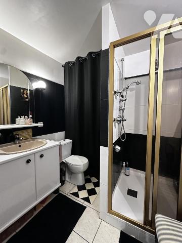 A VENDRE 56 VANNES Intra muros, cathédrale, bel appartement rénové 