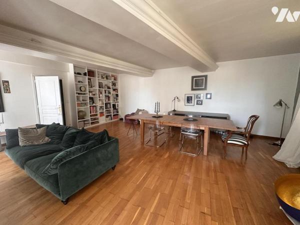 A VENDRE 56 VANNES Intra muros, cathédrale, bel appartement rénové 
