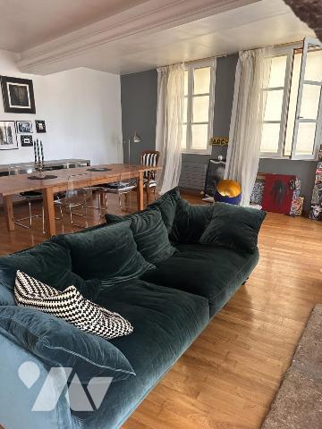 A VENDRE 56 VANNES Intra muros, cathédrale, bel appartement rénové 