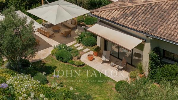Très belle villa sur les hauteurs de Cannes
