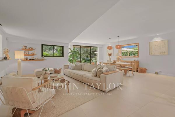 Très belle villa sur les hauteurs de Cannes