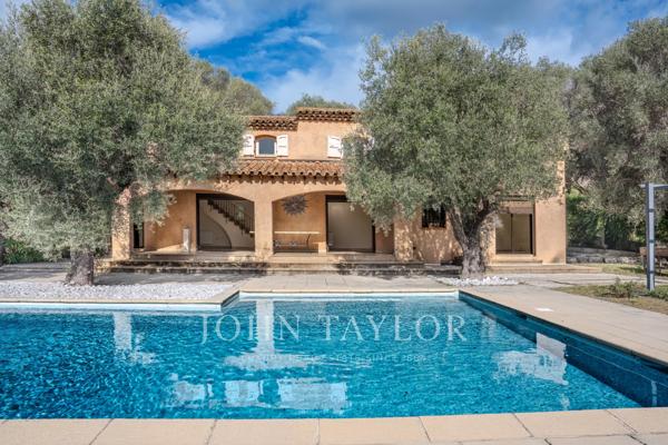 Mougins - Villa provençale de charme – Calme absolu & environnement privilégié