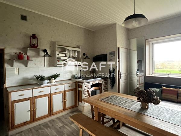 INGRANDES grande maison avec deux gites sur plus de 1,3 ha