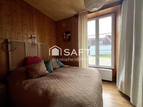 INGRANDES grande maison avec deux gites sur plus de 1,3 ha