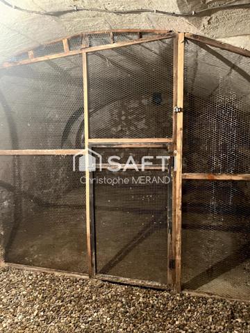 INGRANDES grande maison avec deux gites sur plus de 1,3 ha