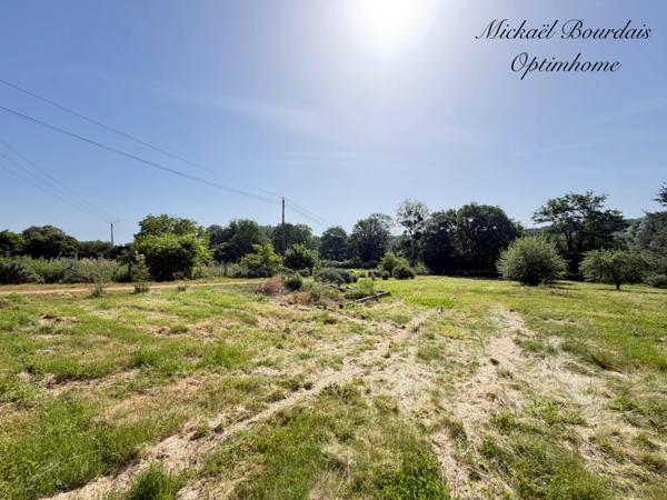 Maison de campagne de plain-pied avec terrain d’environ 1 hectare – Environnement calme et verdoyant