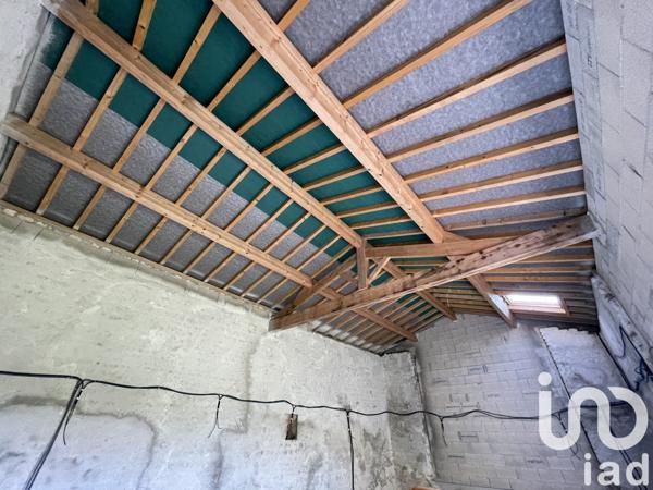 Maison 9 pièces de 304 m² à Anville (16170)