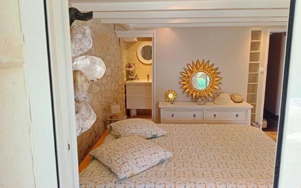 Maison à vendre    7 pièces •  Angoulême