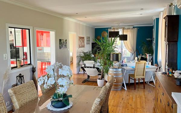 Maison à vendre    7 pièces •  Angoulême