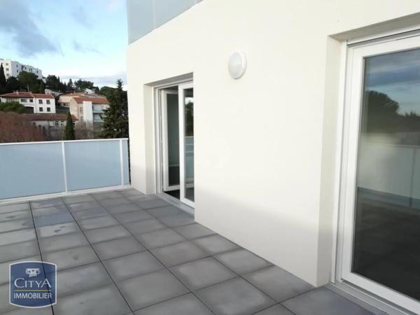 Appartement à louer 3 pièces 65.7m²