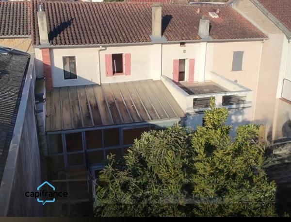 Saint Sulpice la Pointe, Maison de ville T8 de 208 m², terrain de 470 m2+atelier+caves