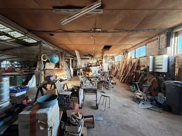 Vente Local commercial 3 pièces 240 m2 à Pluneret