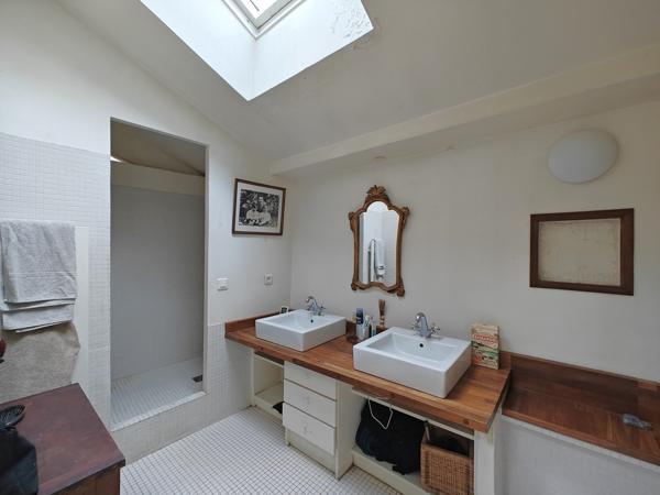 Maison 6 pièces - 200 m² Exclusivité efficity