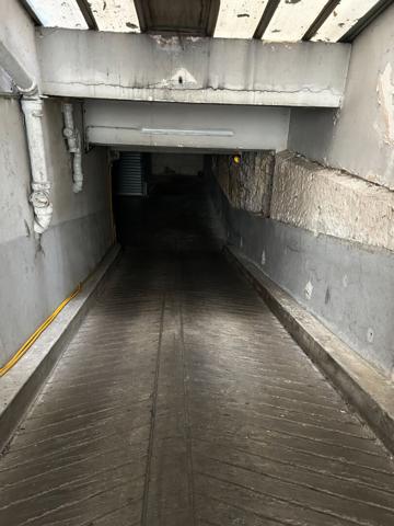 box fermé à louer Paris 6