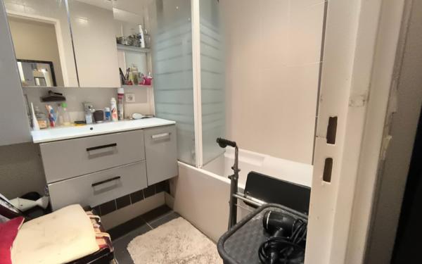 Appartement à vendre    4 pièces • 74,86 m2 Saint-Gratien