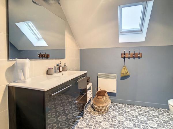 Maison récente de 145m² habitables à Blere