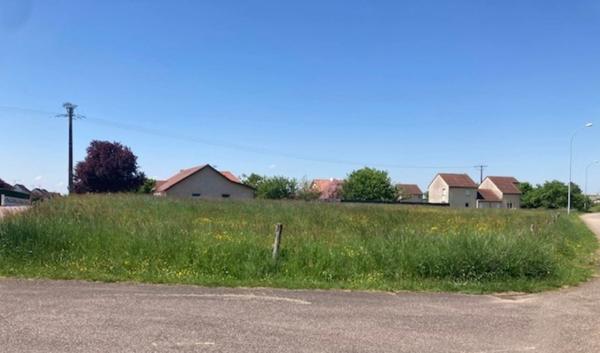 Terrain à vendre de 2 920,00 m² DAMPIERRE SUR SALON (70)