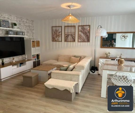 Vente Maison de village 5 pièces 94 m2 à Villeneuve-sur-Aisne