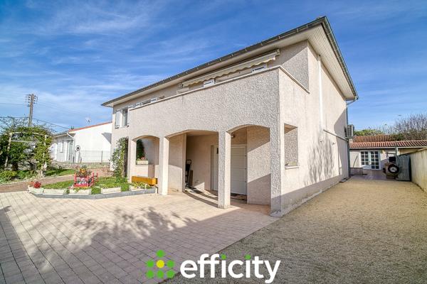 Maison 7 pièces - 184 m² Exclusivité efficity