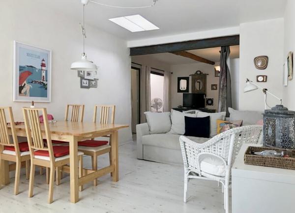 Maison à vendre    3 pièces •  Marseillan