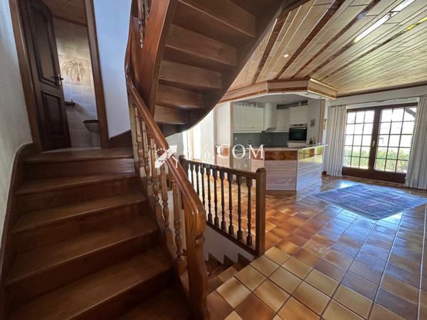 Maison 5 pièce(s) 3 chambre(s) 169 m²