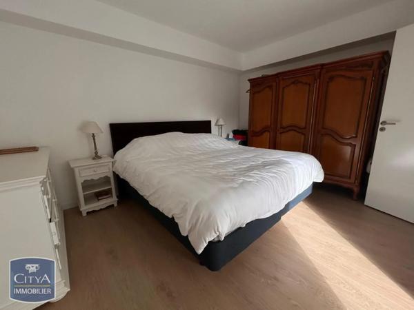 Appartement à louer 4 pièces 81.54m²