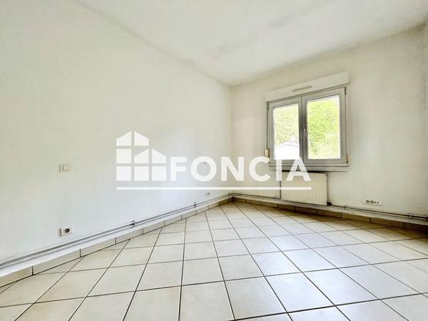 Location Appartement 3 pièces 73.59 m² - 84 RUE JOFFRE Clouange 57185