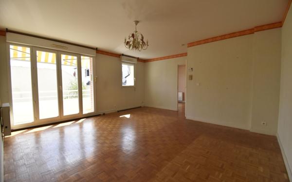Appartement à vendre    4 pièces • 82 m2 Cosne-Cours-sur-Loire
