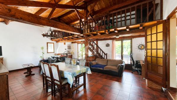 Maison Vue 5 pièce(s) 120 m2
