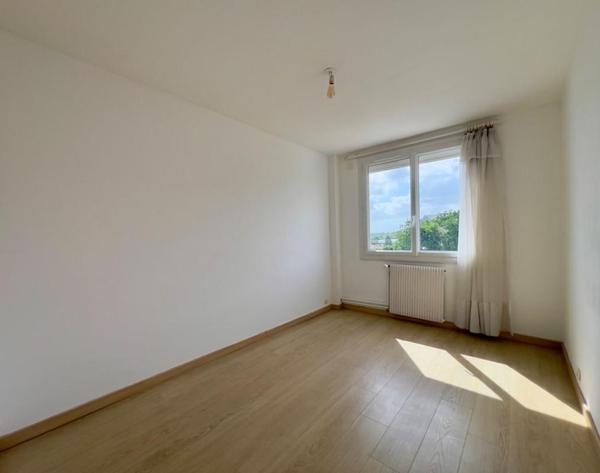 Appartement Cholet 4 pièces 78.1 m2
