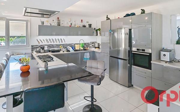 Maison à vendre    5 pièces •  Bompas