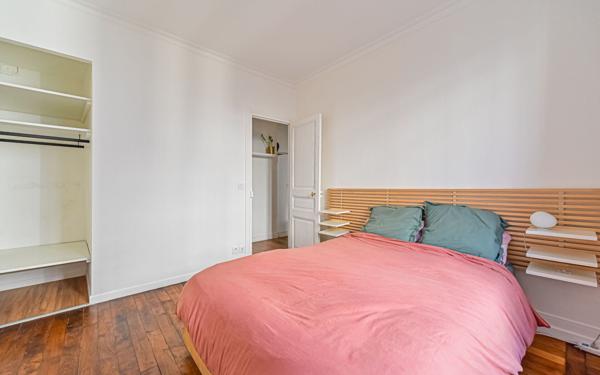 Appartement à louer    2 pièces • 52 m2 Paris 17