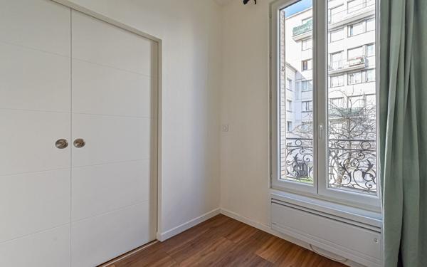 Appartement à louer    2 pièces • 52 m2 Paris 17