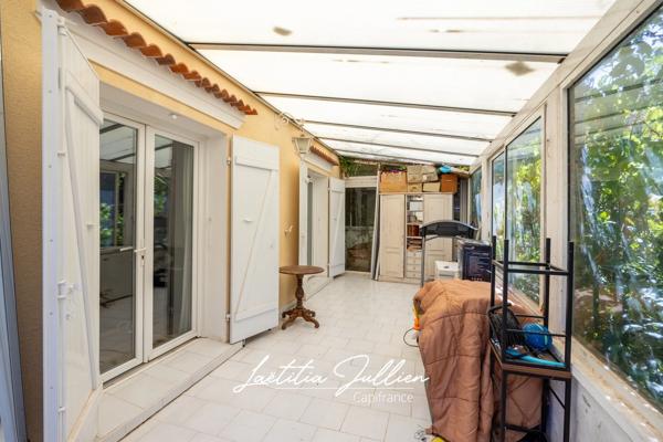 Maison de plain-pied T3 – Terrain plat 906 m² – Proche village d’Éoures