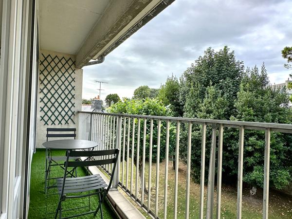 Appartement T4 Saint Servan centre balcon, parking et cave
