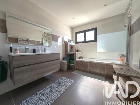 Maison à vendre 6 pièces 142 m² Bompas