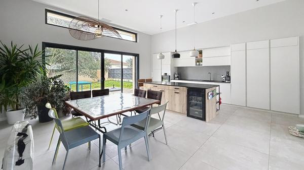 Maison 5 pièces 144 m²