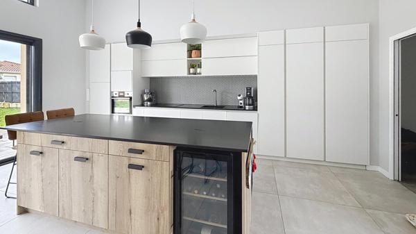 Maison 5 pièces 144 m²